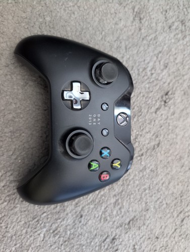 Xbox one controller limited - xbox,