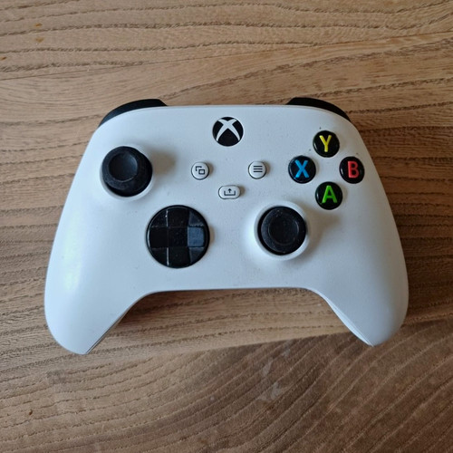 Xbox series white and - xbox, x/s